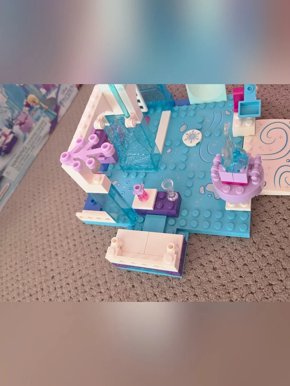 Lego 10736 Juniors Anna Elsa's Frozen Playground W/ Instructions 93% complete